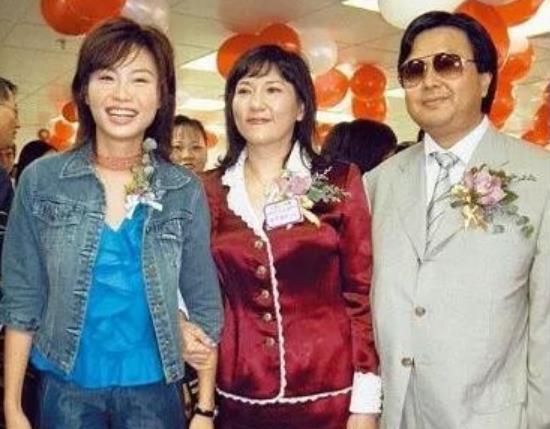 香港驗(yàn)血配有采血工具嗎(誰知道有關(guān)獻(xiàn)血的知識 今天晚上就